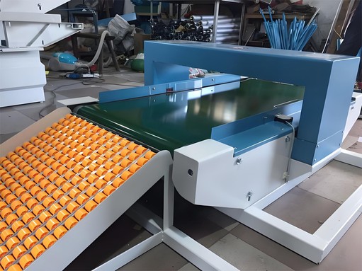 Flat needle detector Flat needle detector